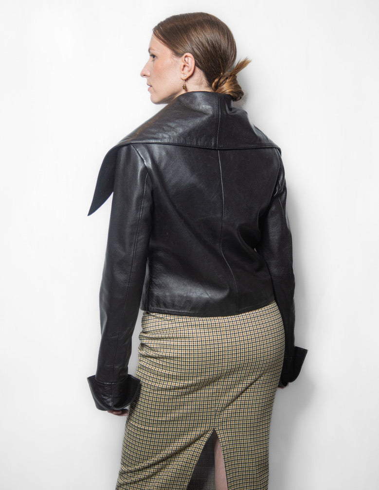 Wide Collar - Black