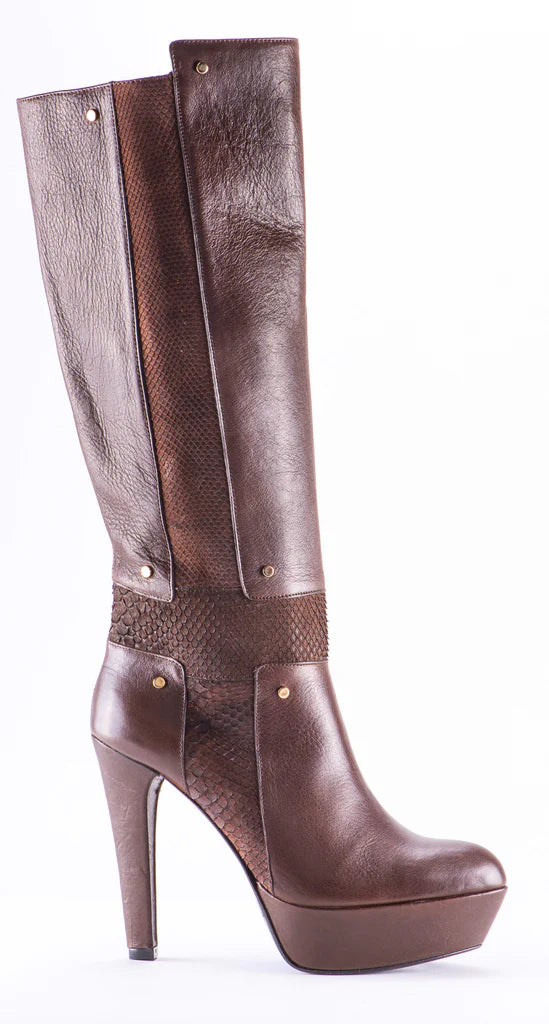 Cross - Cuadra platform boots brown